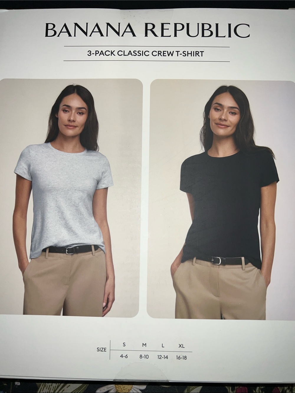 BNWT Banana Republic Women's Semi-fitted Crew Neck T-Shirt (3-Pack) - Picture 4 of 5